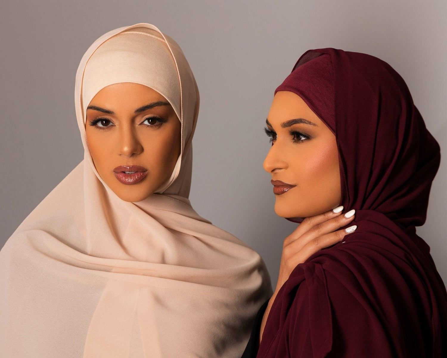 Chiffon hijab with matching under cap set