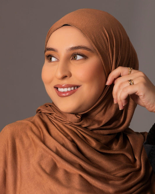 Premium Jersey Hijab - Warm Caramel - Hals and Sals