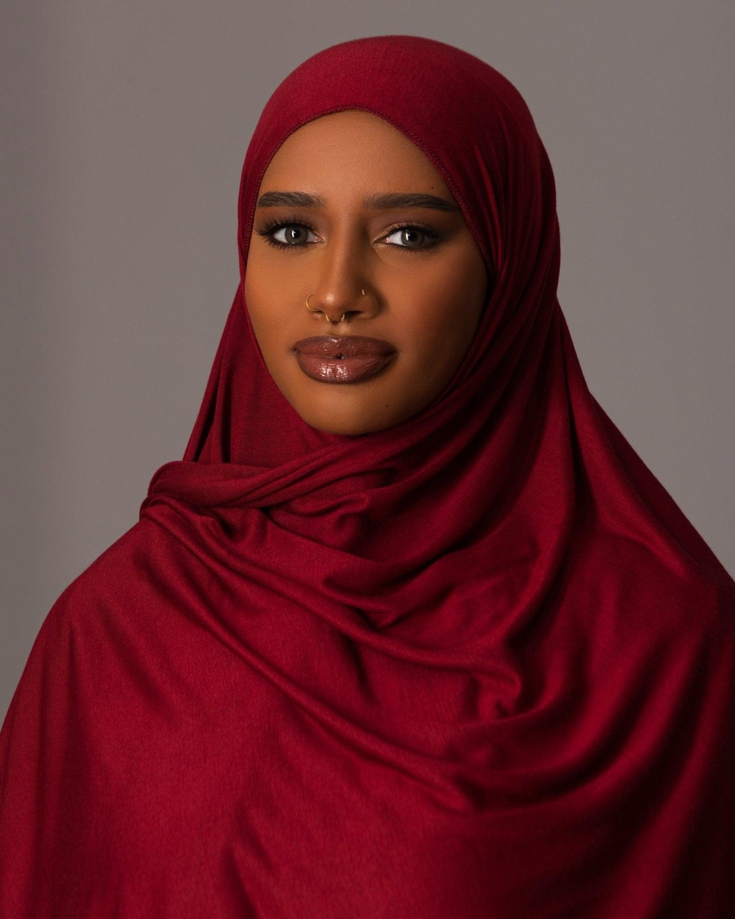 Premium Jersey Hijab – Ruby - Hals and Sals