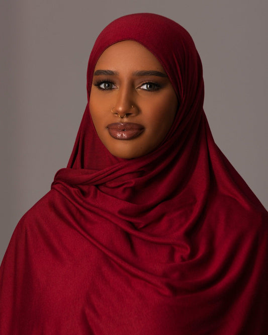 Premium Jersey Hijab – Ruby - Hals and Sals