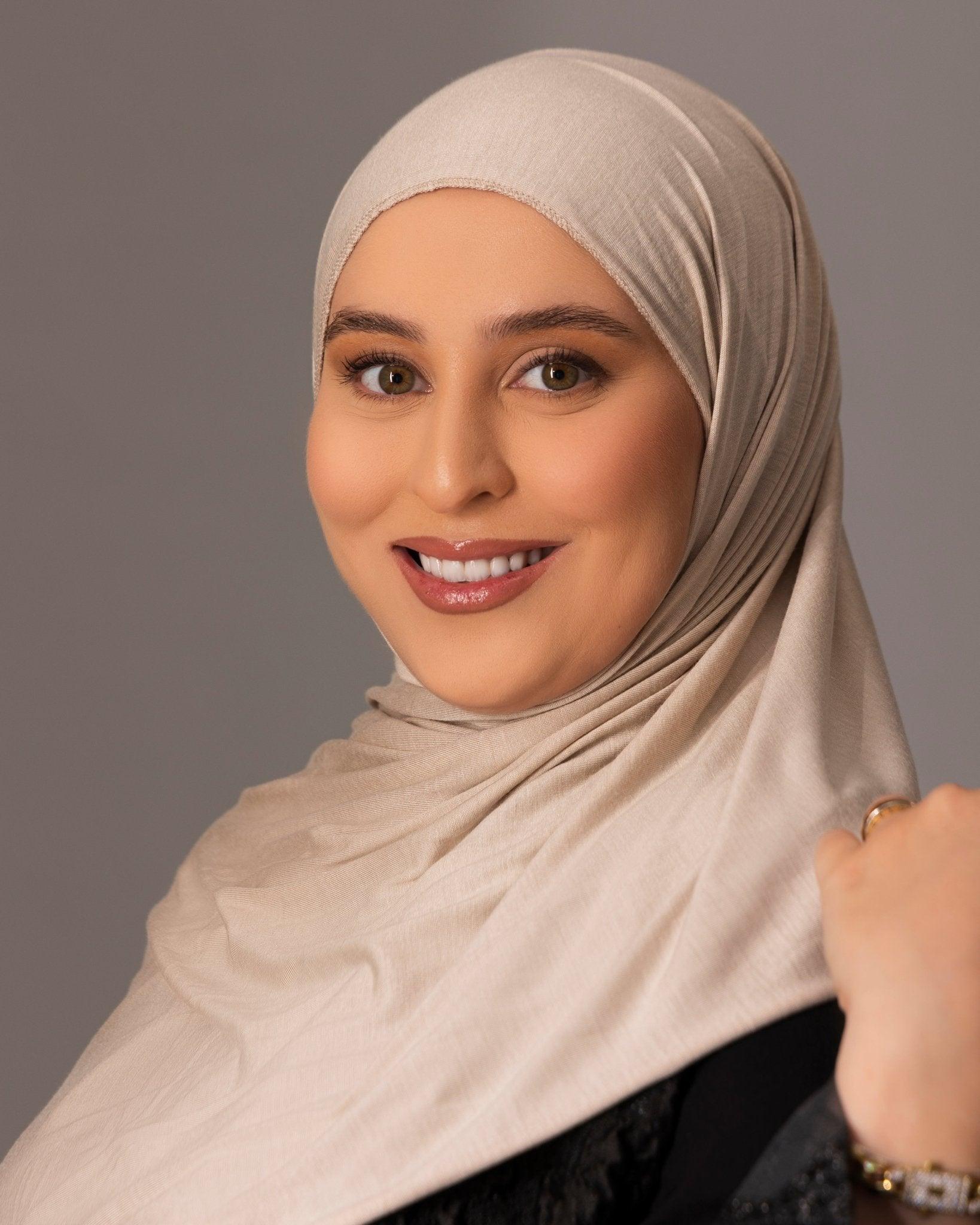 Premium Jersey Hijab – Sandstone - Hals and Sals