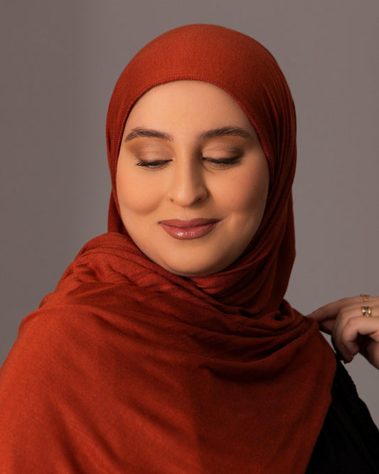 Premium Jersey Hijab – Terracotta - Hals and Sals