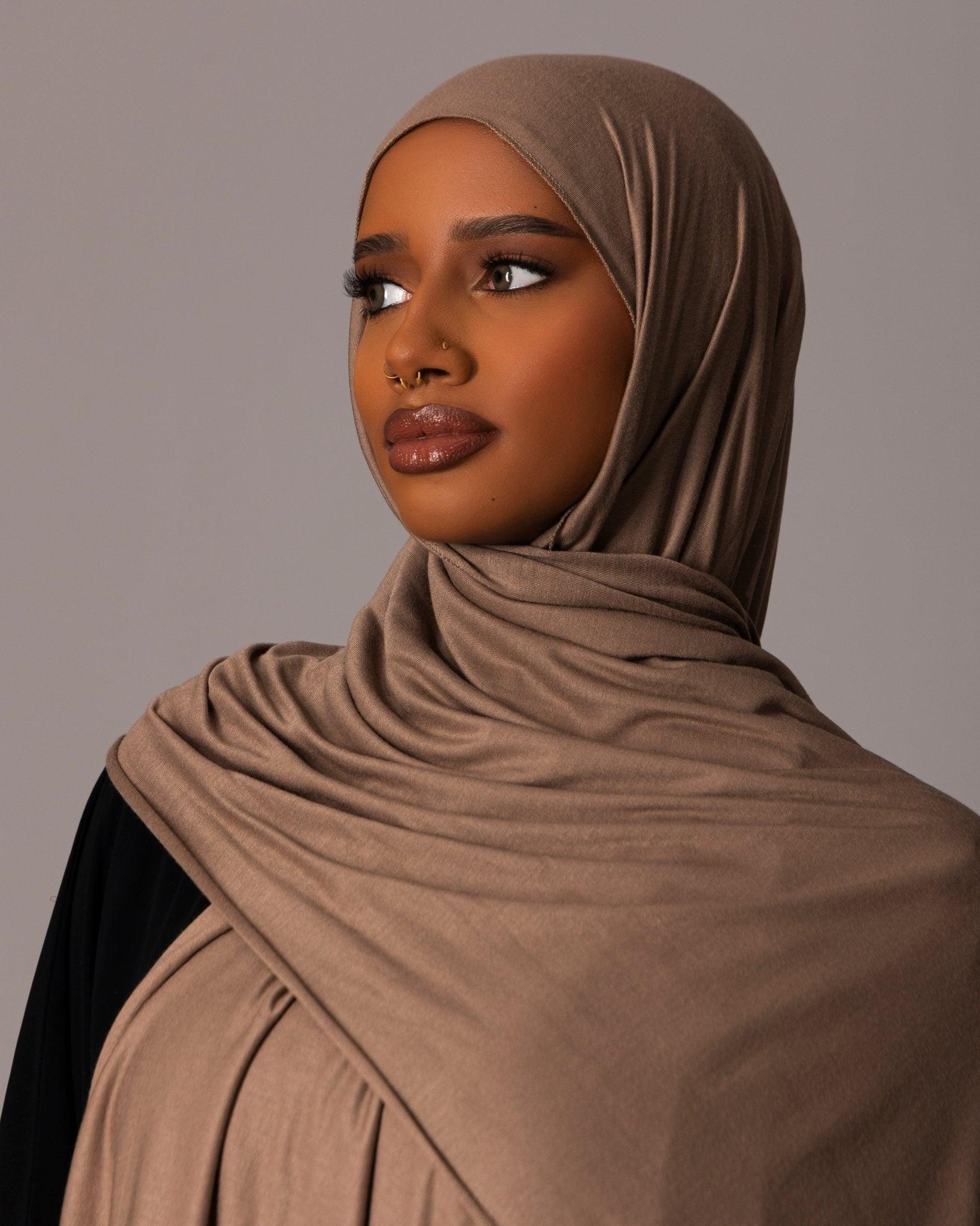 Premium Jersey Hijab – Cocoa Taupe - Hals and Sals