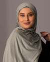 Premium Jersey Hijab – Silvery sage - Hals and Sals