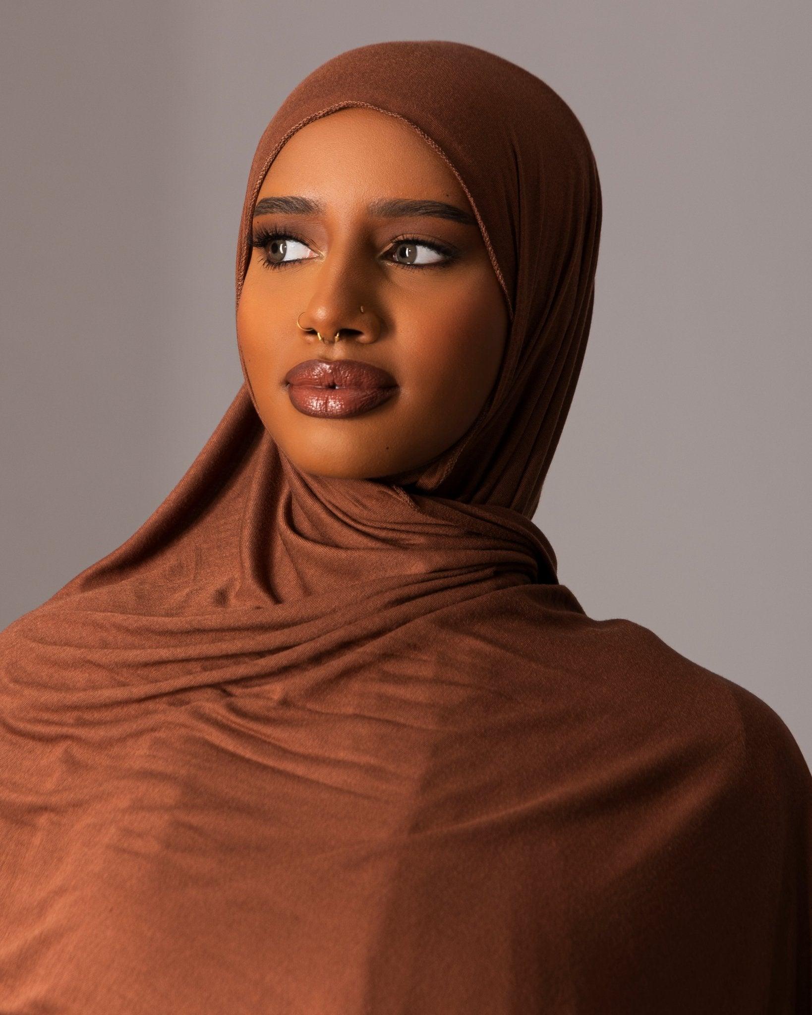 Premium Jersey Hijab – Sienna Bronze - Hals and Sals