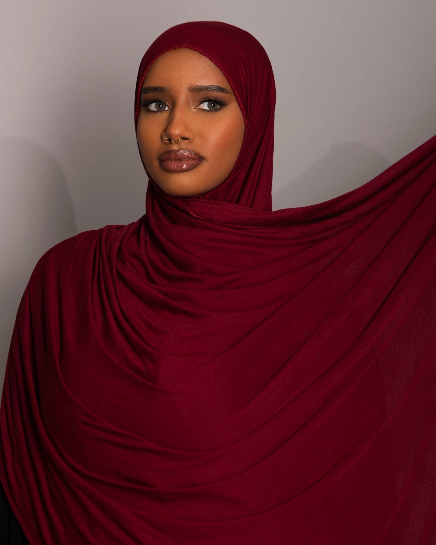Premium oversize Jersey Hijab - Garnet - Hals and Sals
