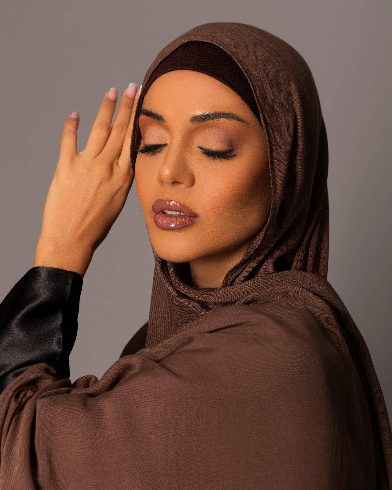 Premium Modal Hijab with matching under cap set - Truffle - Hals and Sals