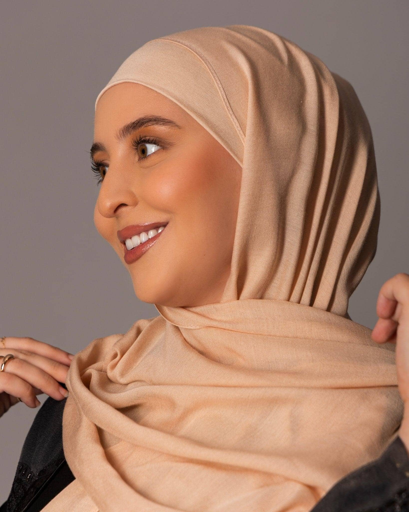 Premium Modal Hijab with matching under cap set - Peach Beige - Hals and Sals