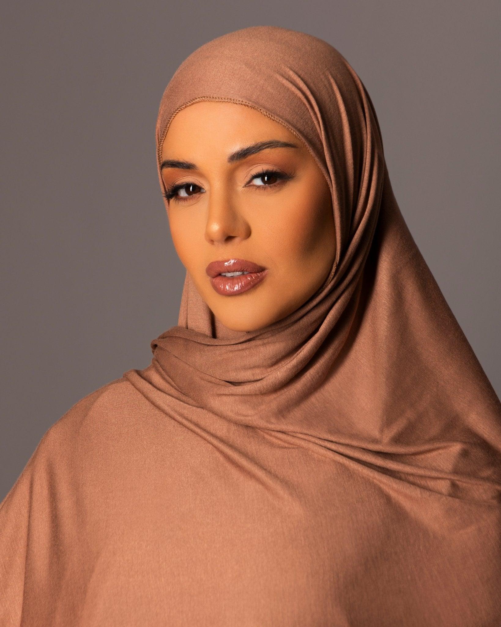 Premium oversize Jersey Hijab – Golden Sand - Hals and Sals