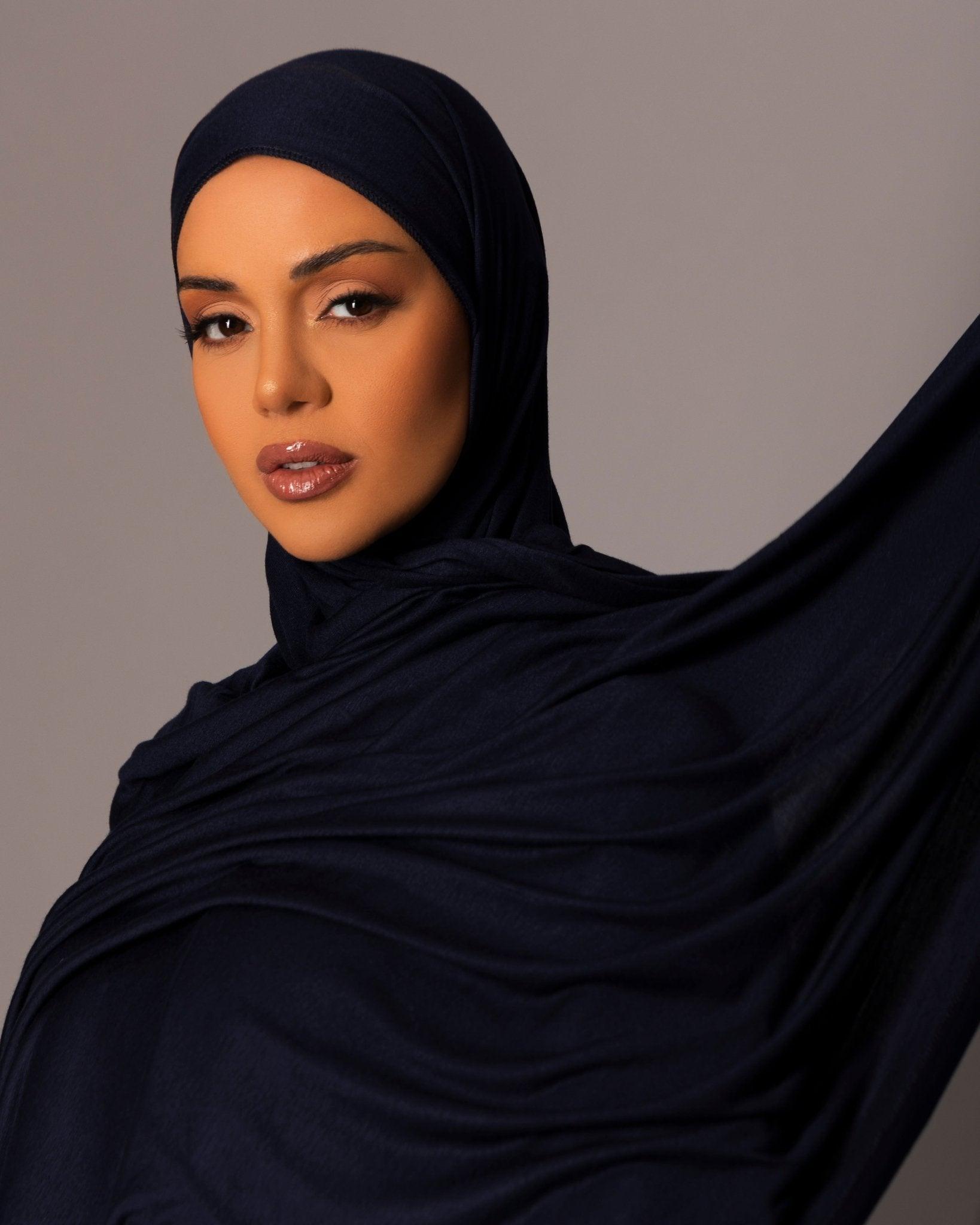 Premium oversize Jersey Hijab – Midnight - Hals and Sals