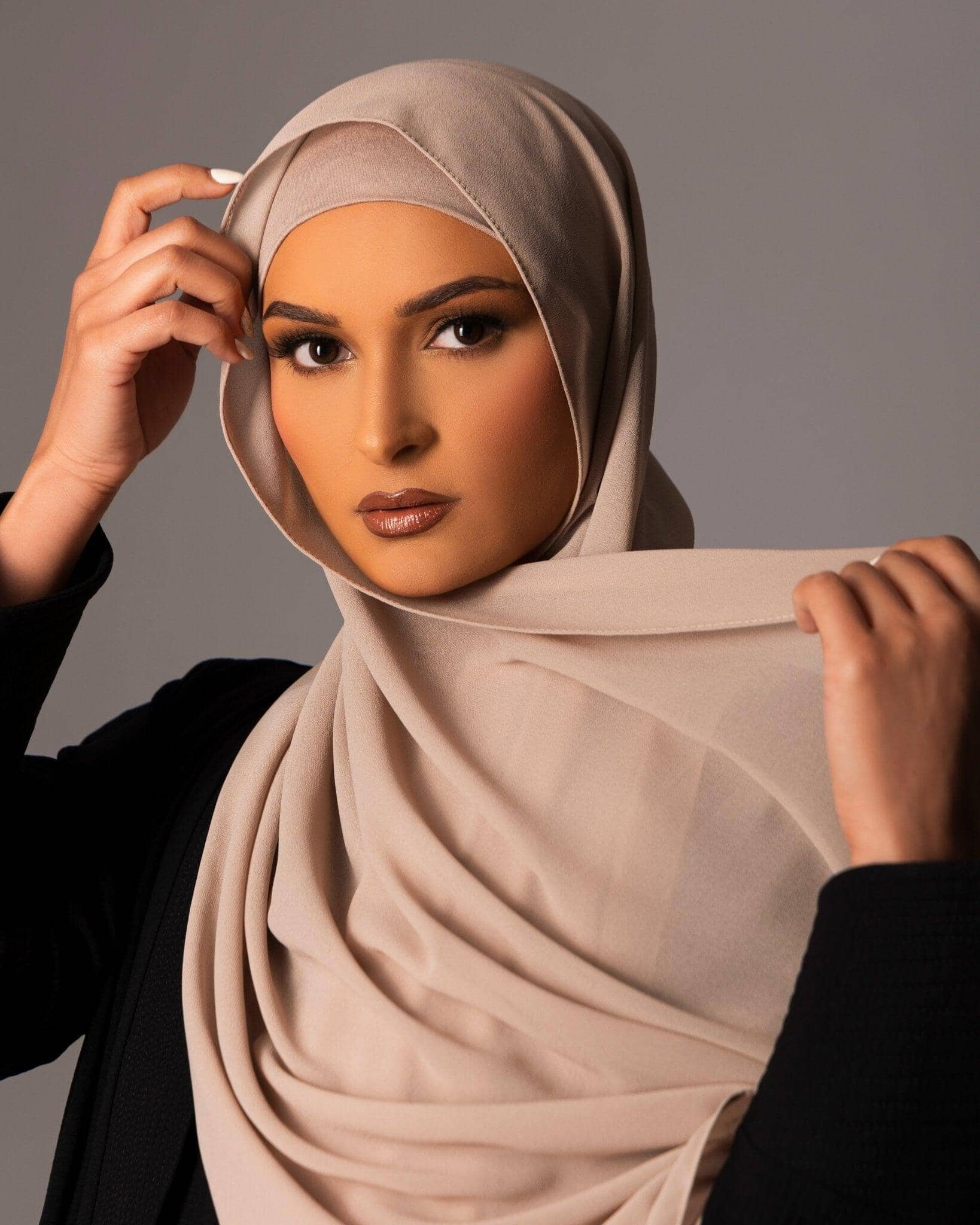 Chiffon Hijab with matching under cap set – Beige - Hals and Sals