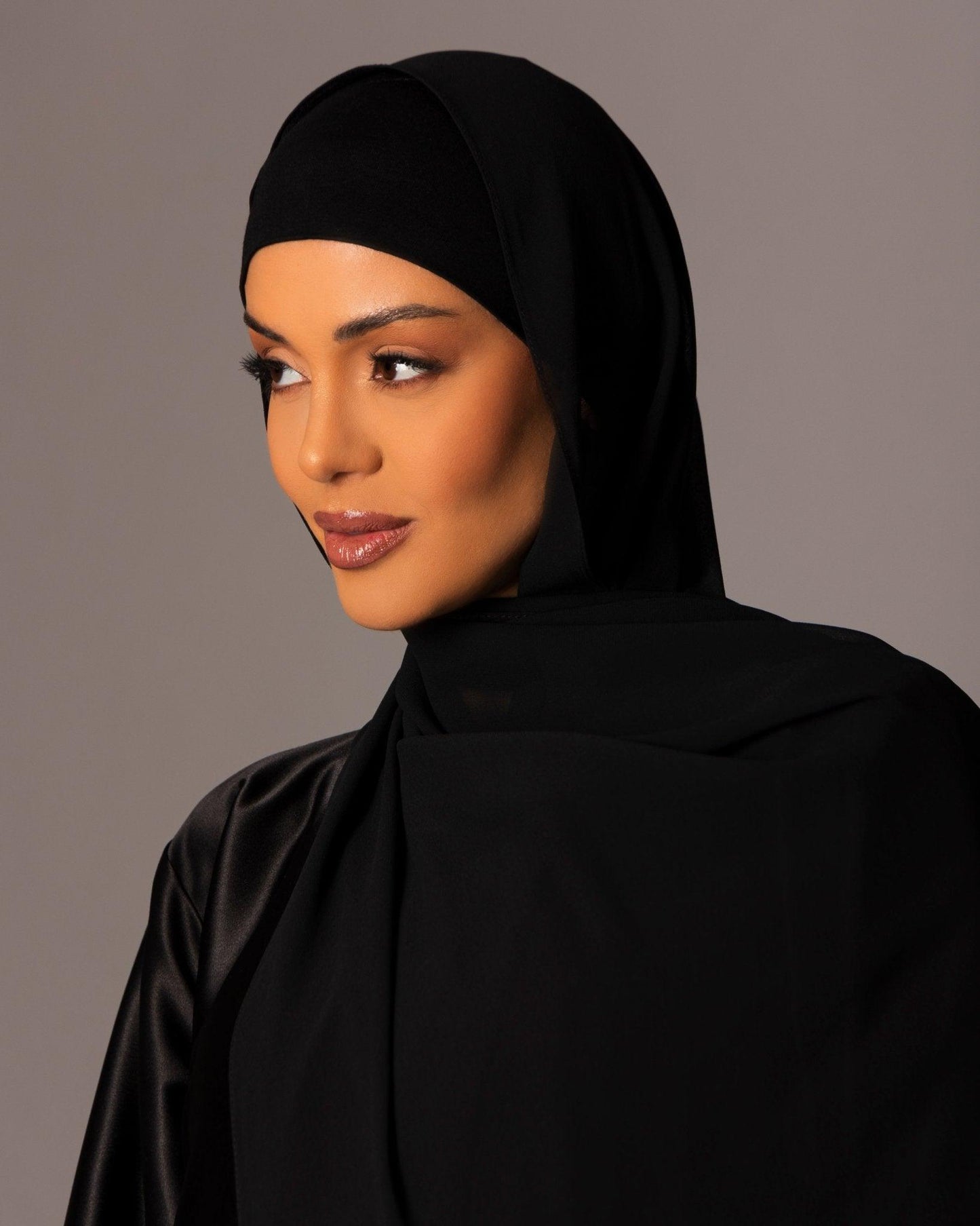 Chiffon Hijab with matching under cap set – Black - Hals and Sals