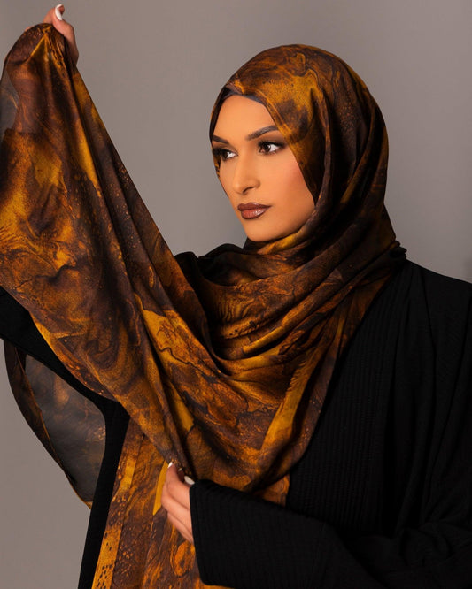 Printed Chiffon Hijab – Marble gold - Hals and Sals