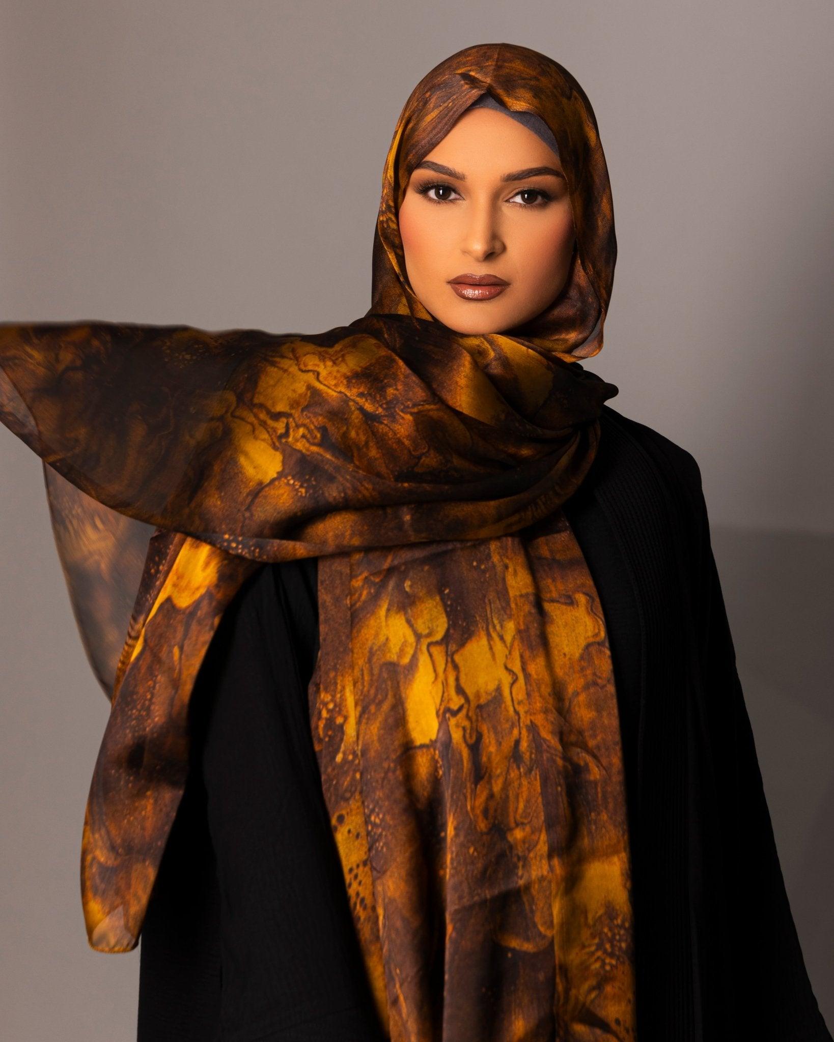 Printed Chiffon Hijab – Marble gold - Hals and Sals