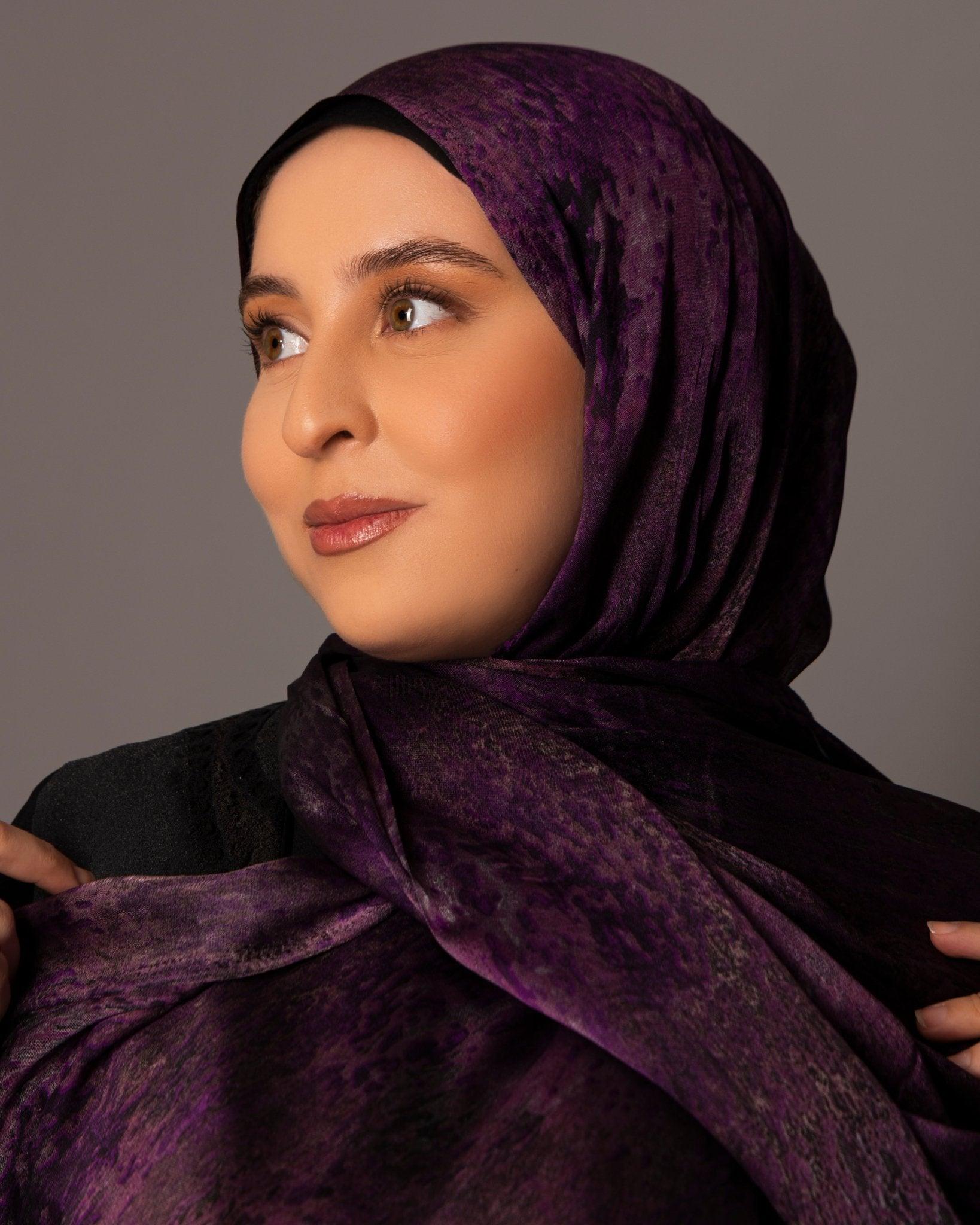 Printed Chiffon Hijab – Aged plum - Hals and Sals