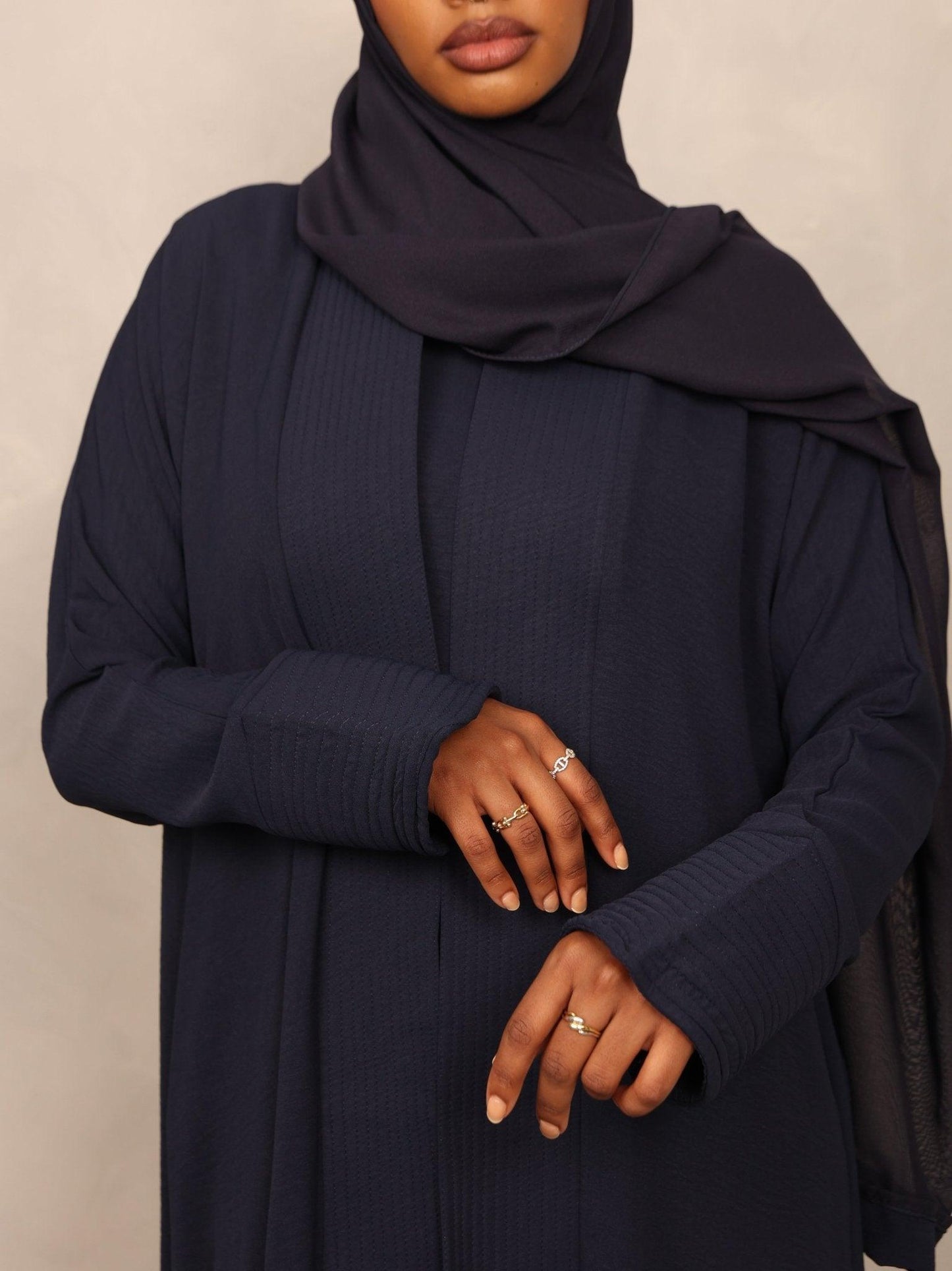 Navy Eclipse Abaya - Hals and Sals