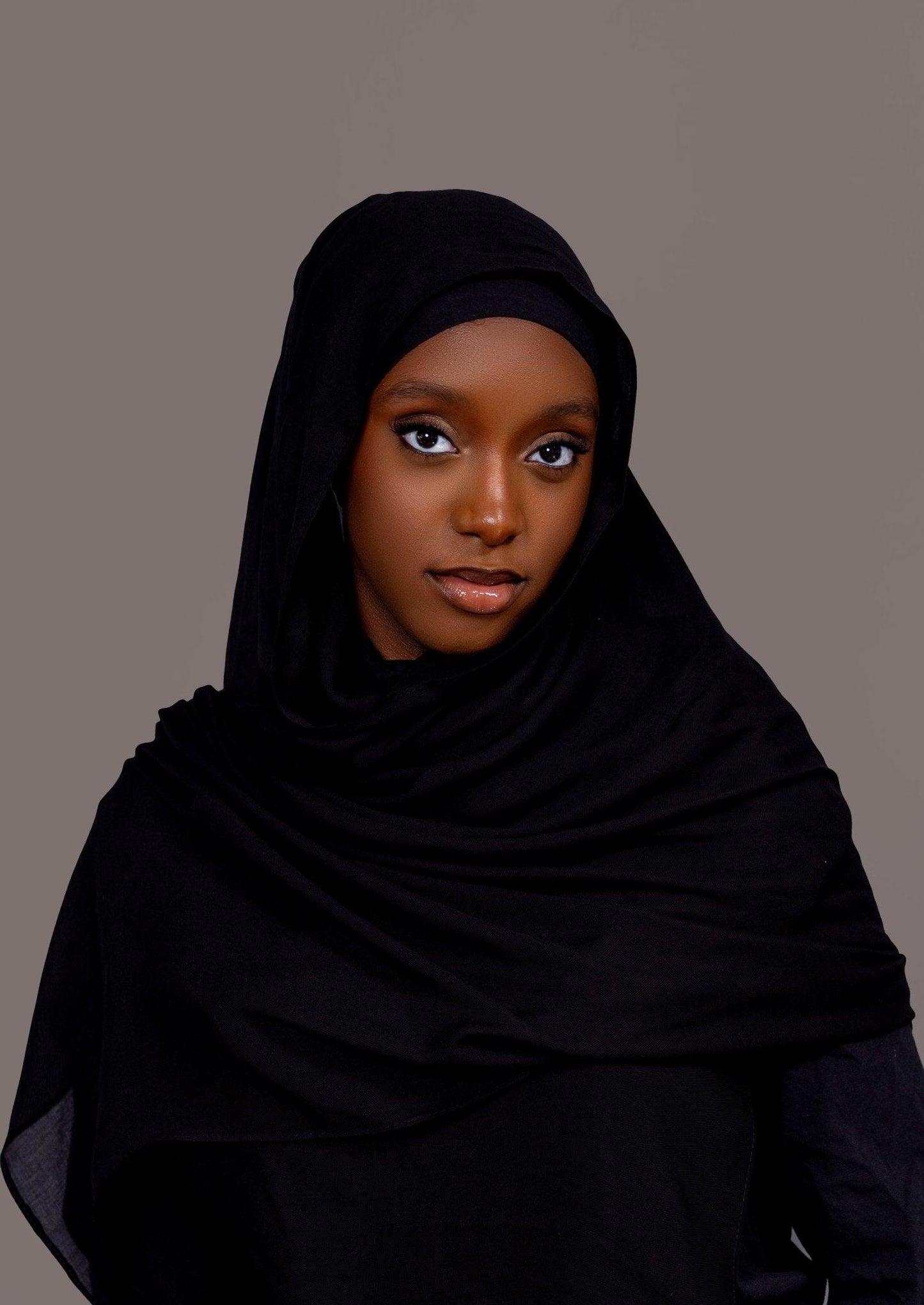 Premium Modal Hijab with matching under cap set – black - Hals and Sals