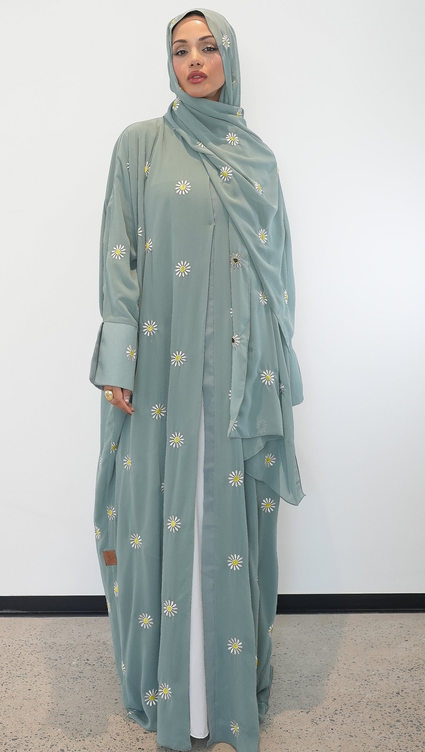 Zamzam Abaya