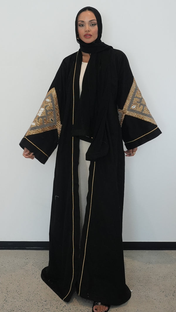 Aswad Abaya