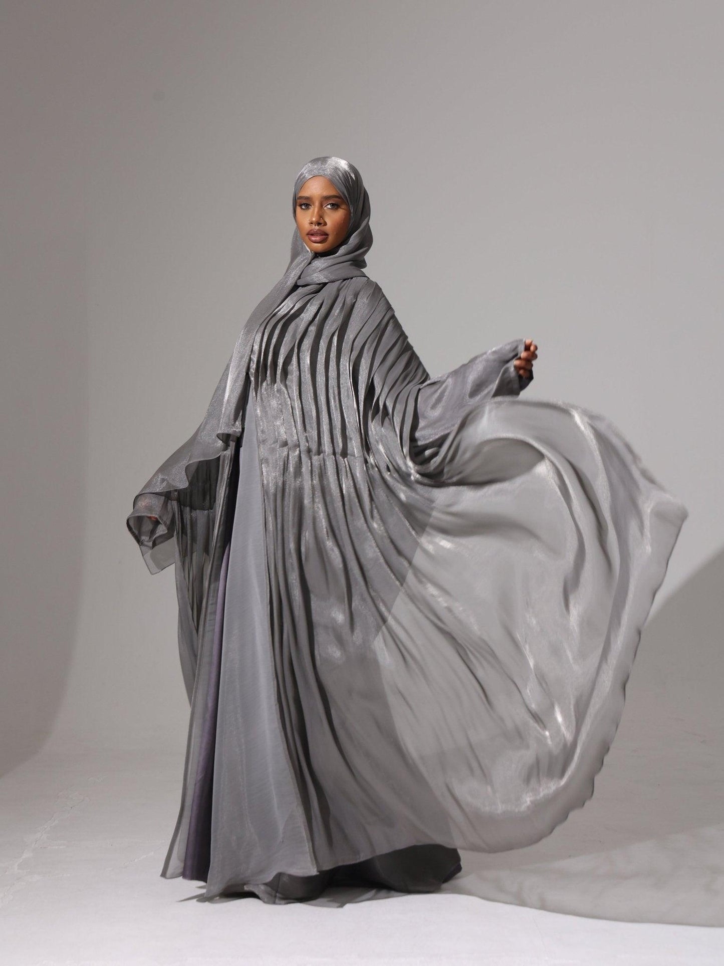 Charcoal Grace Abaya set - Hals and Sals