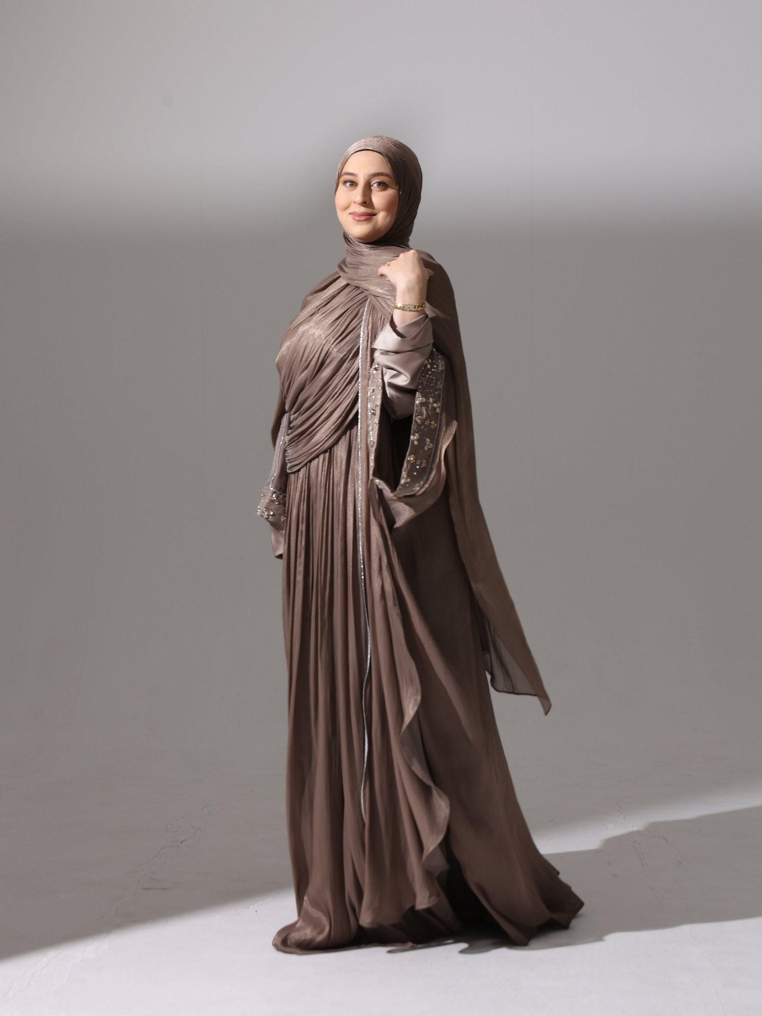 Taupe Elegance - Hals and Sals