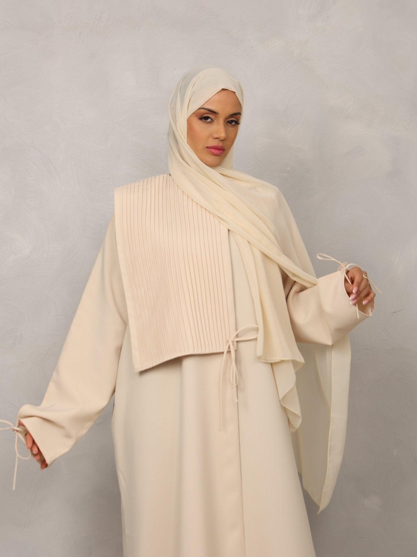 Cream Harmony Abaya - Hals and Sals