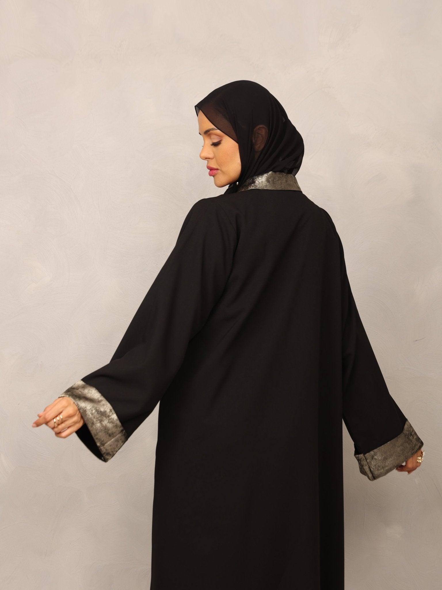 Obsidian Luxe Abaya - Hals and Sals