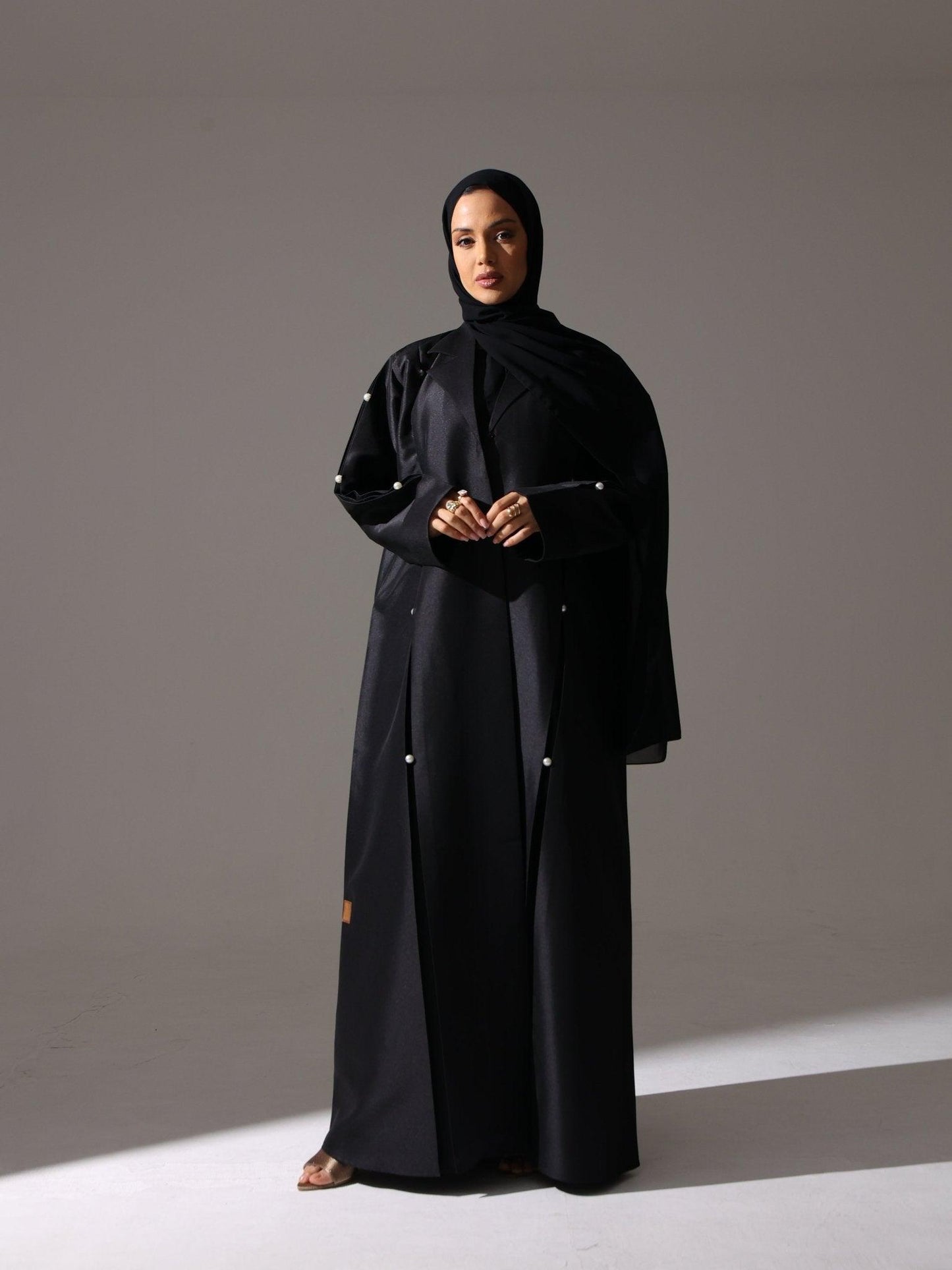 Black Pearl Abaya - Hals and Sals