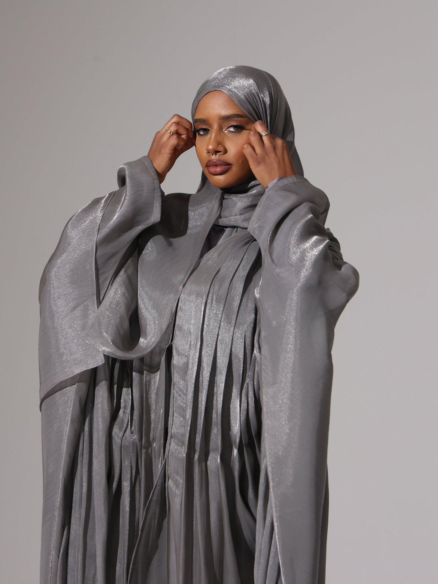 Charcoal Grace Abaya set - Hals and Sals