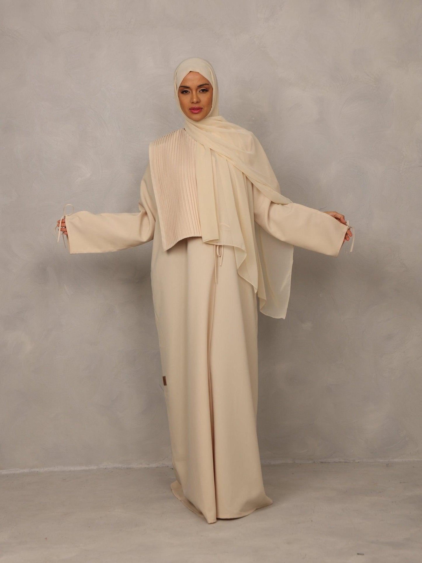 Cream Harmony Abaya - Hals and Sals