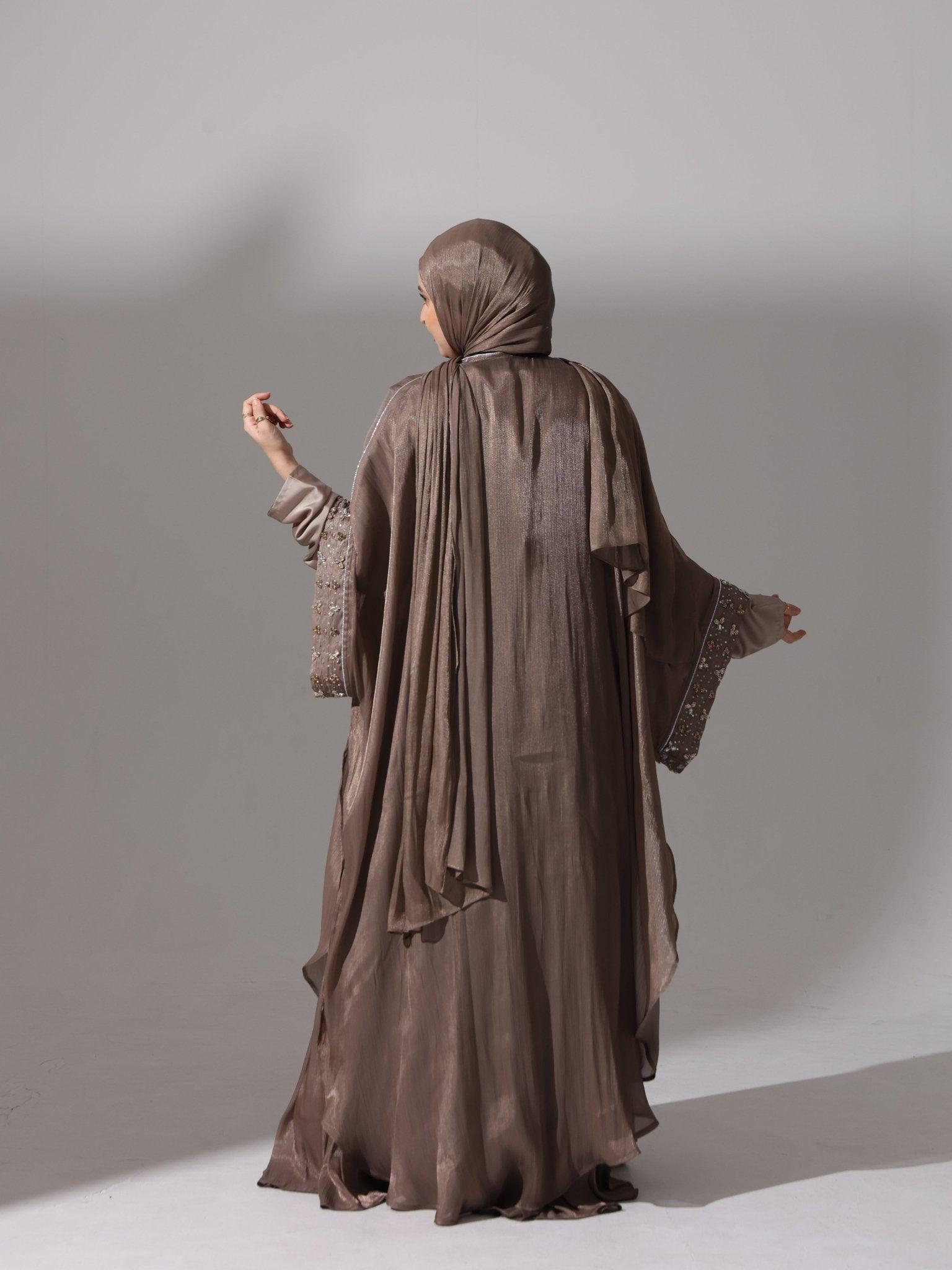 Taupe Elegance - Hals and Sals