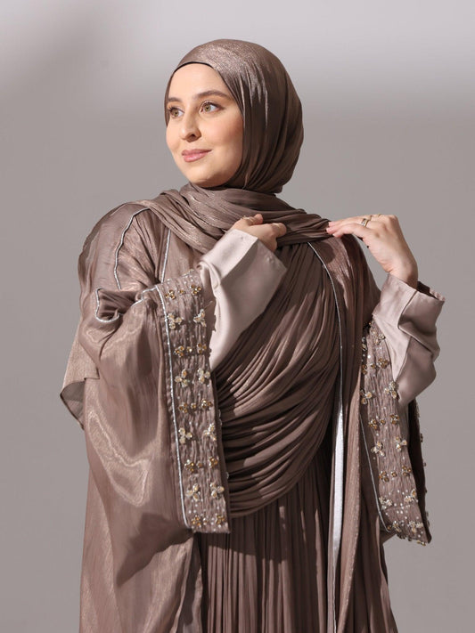 Taupe Elegance - Hals and Sals