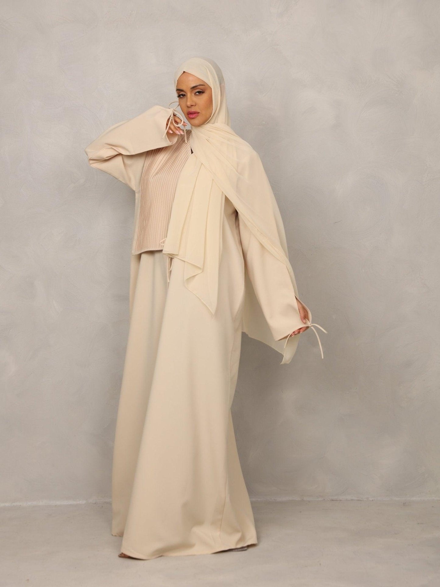 Cream Harmony Abaya - Hals and Sals